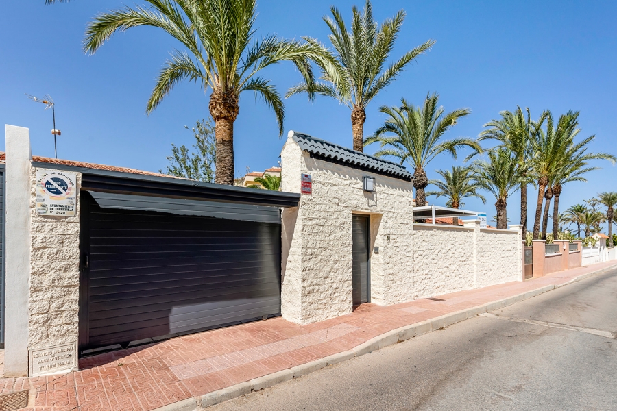 Re-Sale - Detached Villa - Torrevieja - Rocio del Mar