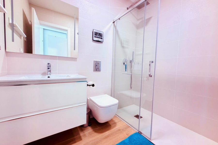 Re-Sale - Apartment - Orihuela Costa - Villamartin
