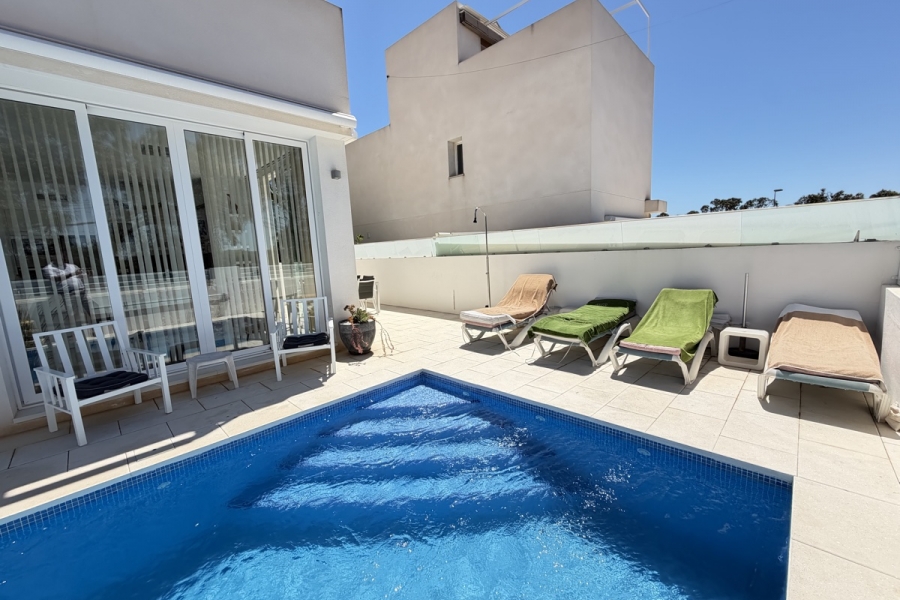 Re-Sale - Detached Villa - Orihuela Costa - Mil Palmeras