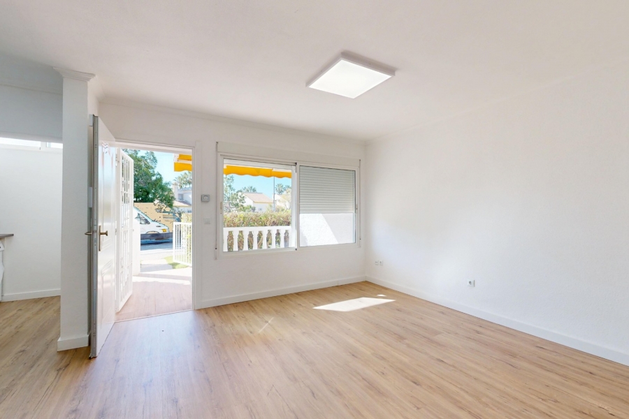 Re-Sale - Apartment - Orihuela Costa - Villamartin