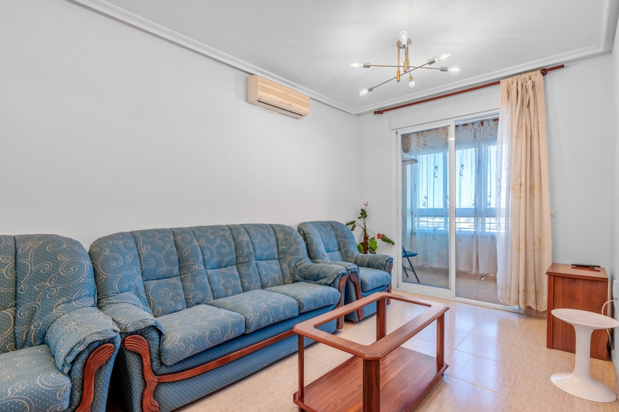 Re-Sale - Apartment - Torrevieja - Torrevieja - Centre