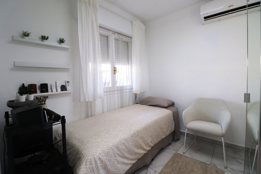 Re-Sale - Detached Villa - Orihuela Costa - La Florida