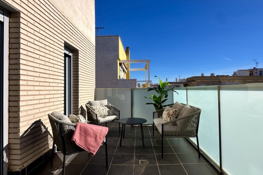 Re-Sale - Apartment - Torrevieja - Torrevieja - Centre
