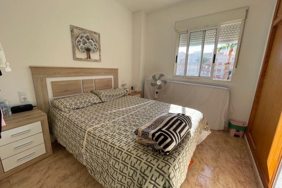 Re-Sale - Apartment - Torrevieja - Torrevieja - Centre