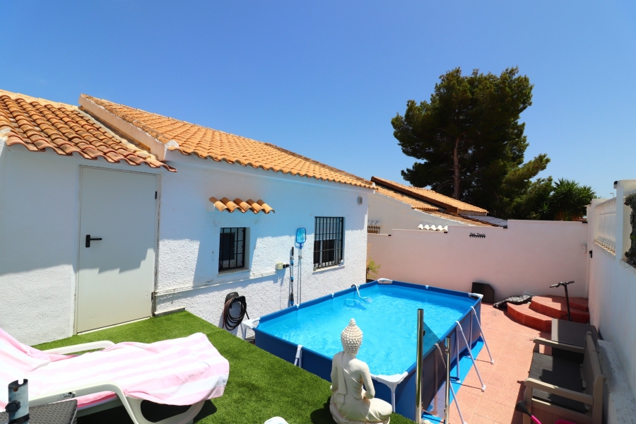 Re-Sale - Detached Villa - Orihuela Costa - Villamartin