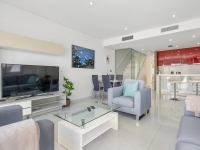 Re-Sale - Semi Detached Villa - Orihuela Costa - Punta Prima