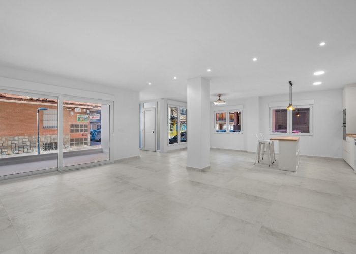 Re-Sale - Apartment - Torrevieja - Playa Acequion