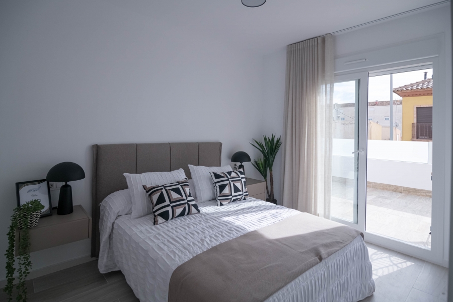 New - Townhouse - Jerónimo y Avileses