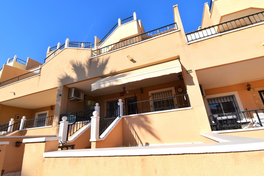 Re-Sale - Apartment - Orihuela Costa - Villamartin