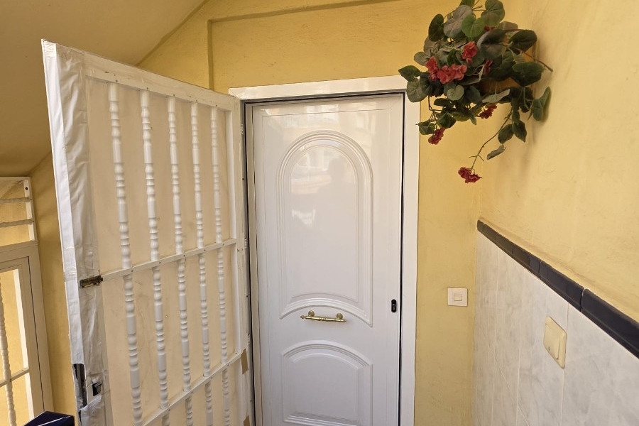 Re-Sale - Apartment - Torrevieja - Torre La Mata