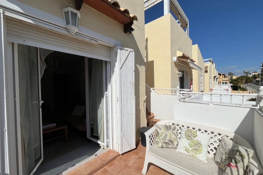 Re-Sale - Apartment - Orihuela Costa - Villamartin
