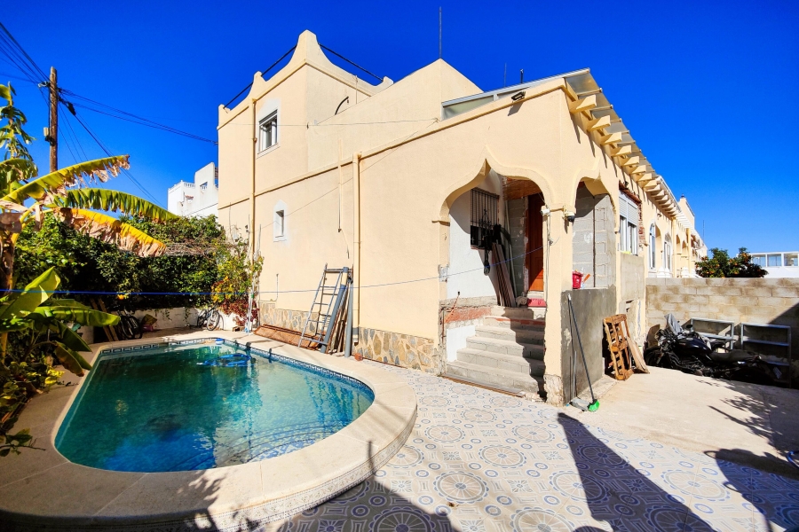 Re-Sale - Townhouse - San Miguel de Salinas - San Miguel - Town