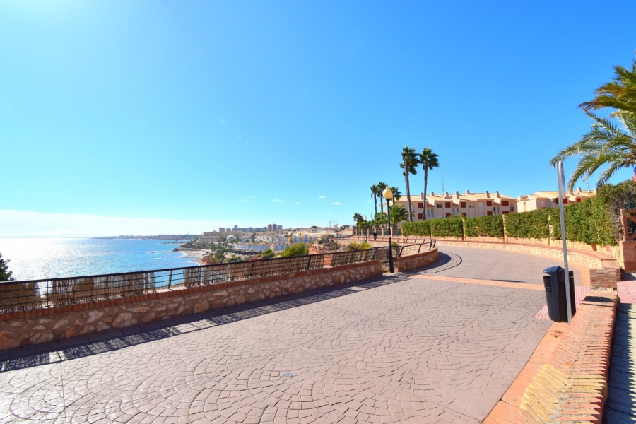 Re-Sale - Apartment - Orihuela Costa - Cabo Roig