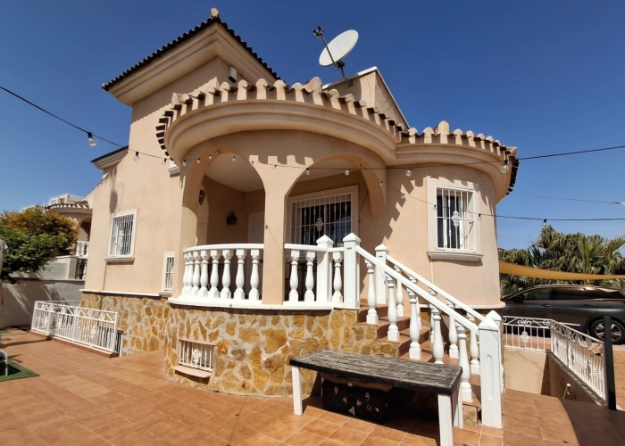 Re-Sale - Detached Villa - Ciudad Quesada - Doña Pepa