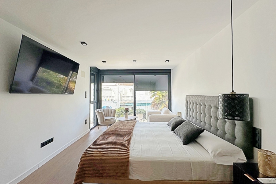 Re-Sale - Townhouse - Torrevieja - Aguas Nuevas