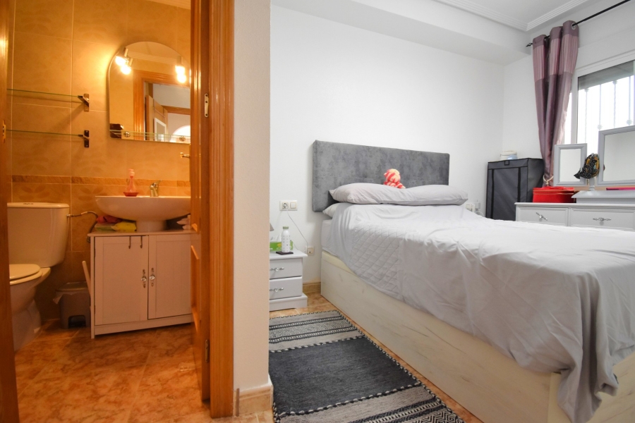 Re-Sale - Apartment - Orihuela Costa - Playa Flamenca