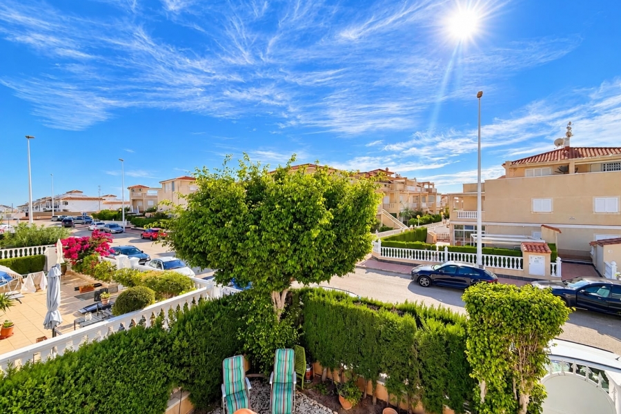 Re-Sale - Semi Detached Villa - Orihuela Costa - Playa Flamenca