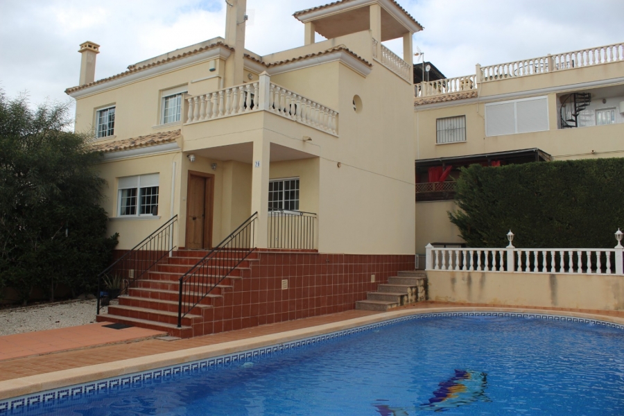 Re-Sale - Semi Detached Villa - Algorfa - Montemar