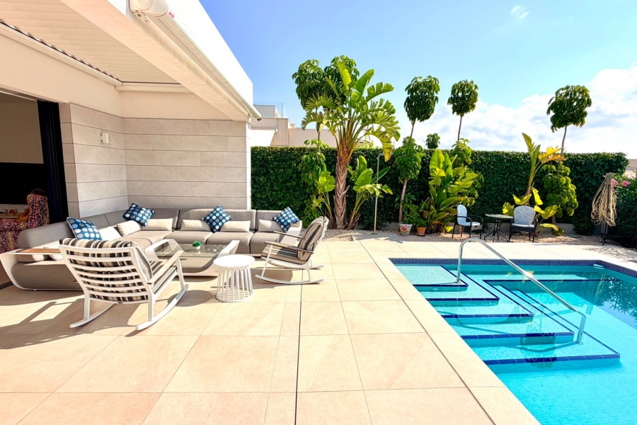 Re-Sale - Detached Villa - Los Montesinos - La Herrada