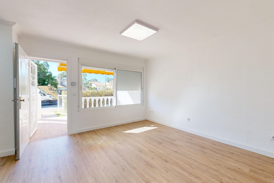 Re-Sale - Bungalow - Orihuela Costa - Villamartin