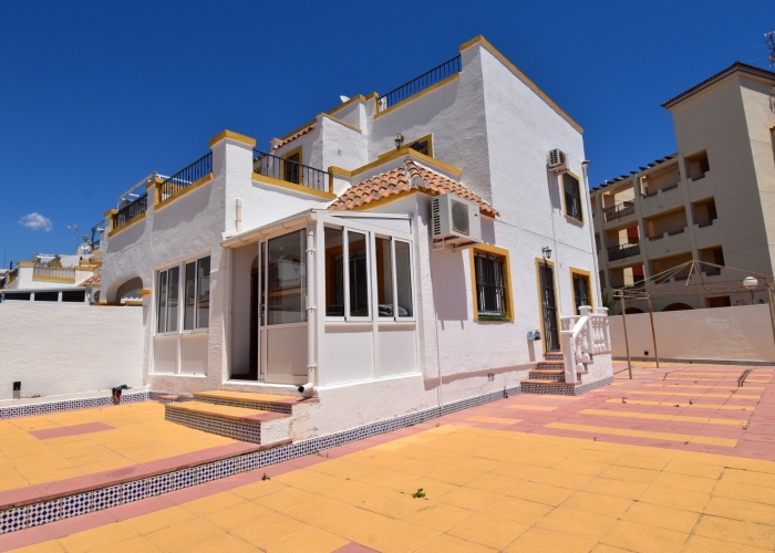 Re-Sale - Semi Detached Villa - Orihuela Costa - Playa Flamenca