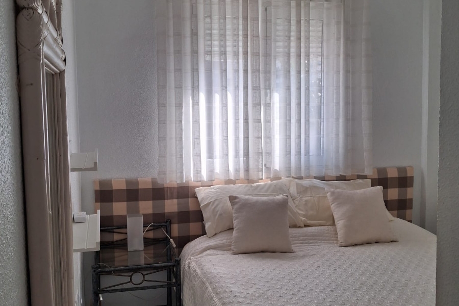 Re-Sale - Apartment - Orihuela Costa - Villamartin