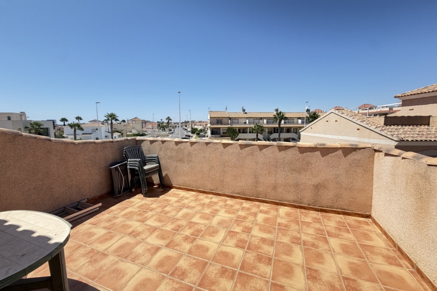 Re-Sale - Apartment - Orihuela Costa - La Zenia
