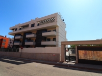 Re-Sale - Apartment - Orihuela Costa - Villamartin