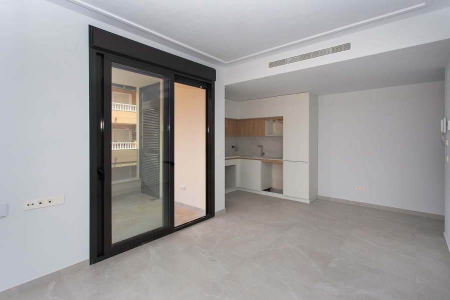 Re-Sale - Apartment - Torrevieja - Torrevieja - Centre