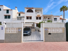 Townhouse - Re-Sale - Torrevieja - Torrevieja - Centre