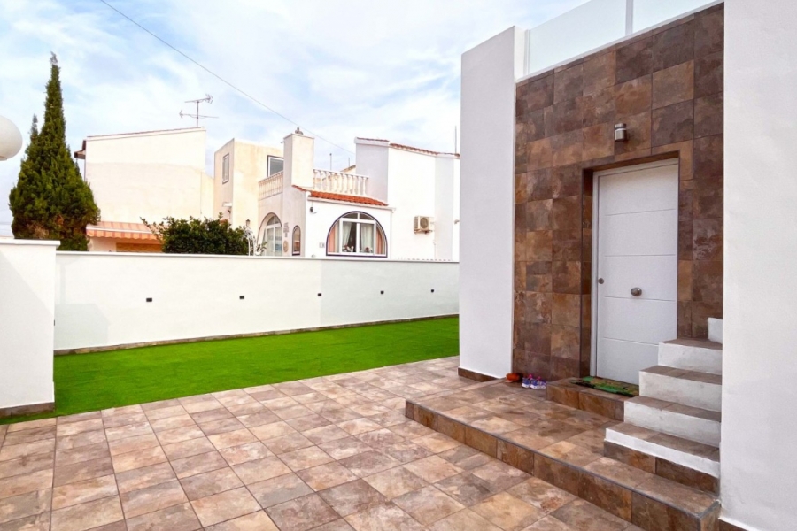 Re-Sale - Bungalow - Orihuela Costa - Playa Flamenca