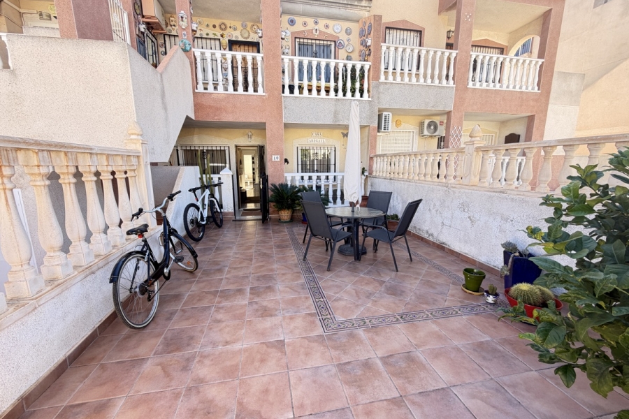 Re-Sale - Apartment - Orihuela Costa - Villamartin