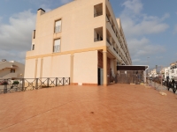 Commercial - Commercial - Los Montesinos - Laguna Green