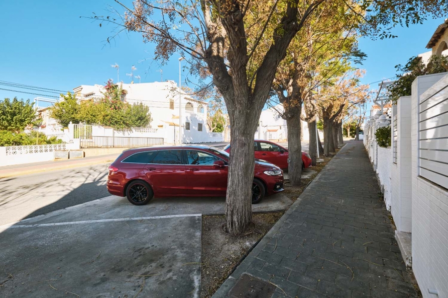 Re-Sale - Quad Villa - Orihuela Costa - Mil Palmeras