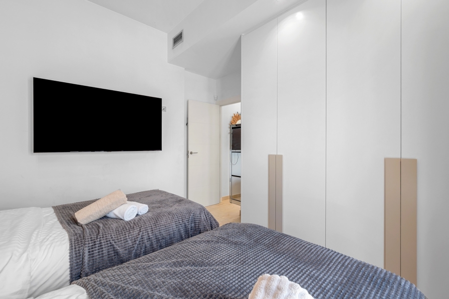 Re-Sale - Detached Villa - Orihuela Costa - Villamartin