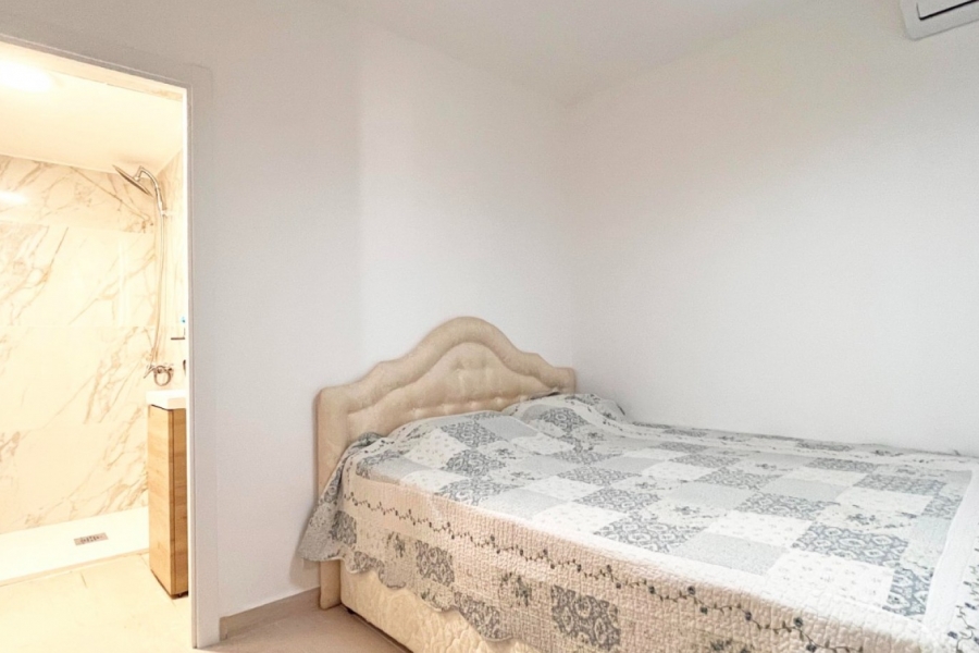 Re-Sale - Bungalow - Orihuela Costa - Playa Flamenca