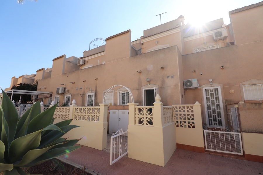 Re-Sale - Townhouse - Ciudad Quesada - Doña Pepa