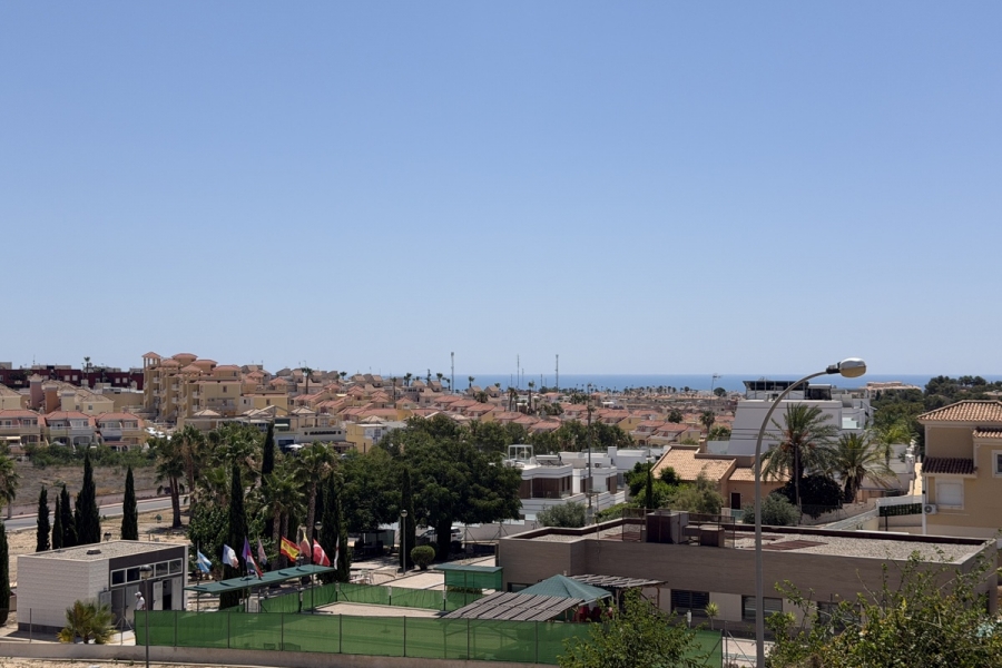 Re-Sale - Detached Villa - Orihuela Costa - Villamartin