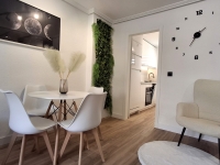 Re-Sale - Apartment - Torrevieja - Torrevieja - Centre