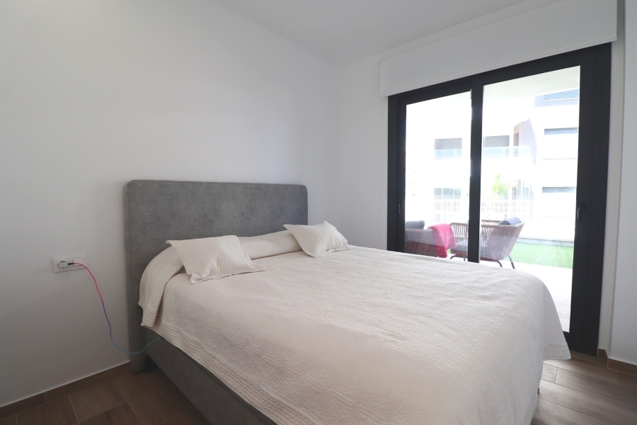 Re-Sale - Apartment - Orihuela Costa - Villamartin