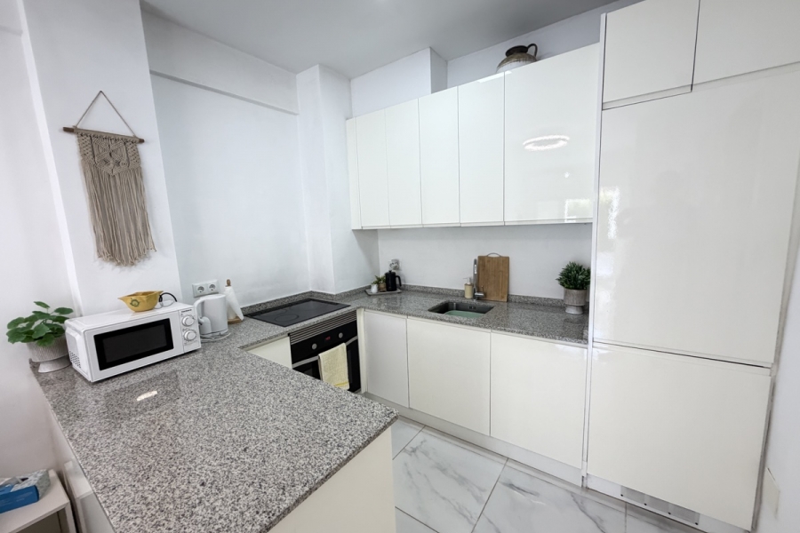 Re-Sale - Apartment - Orihuela Costa - La Zenia