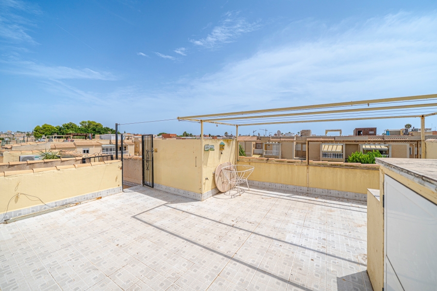 Re-Sale - Apartment - Torrevieja - Aguas Nuevas