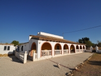 Re-Sale - Country Property - Pinoso - Edge of town