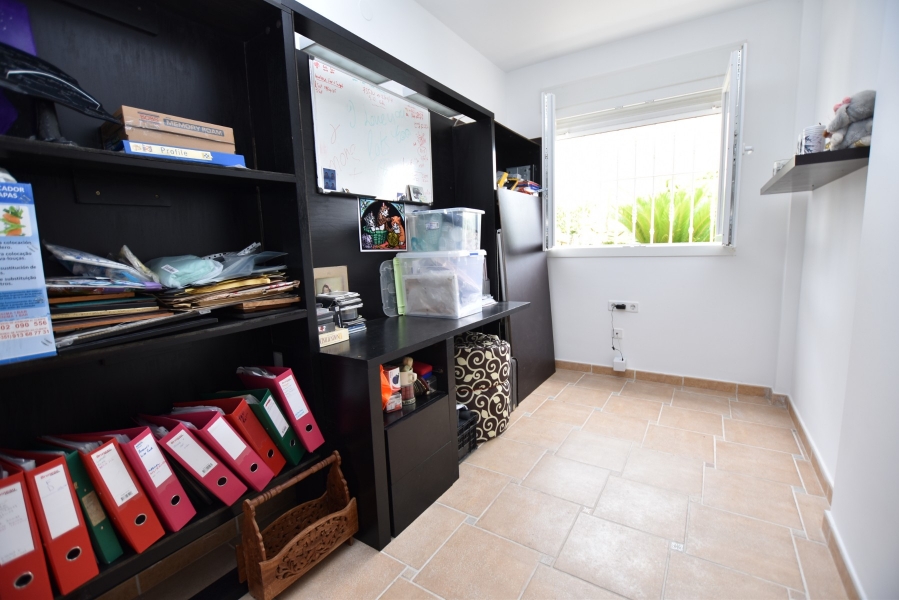 Re-Sale - Detached Villa - Algorfa - Montemar
