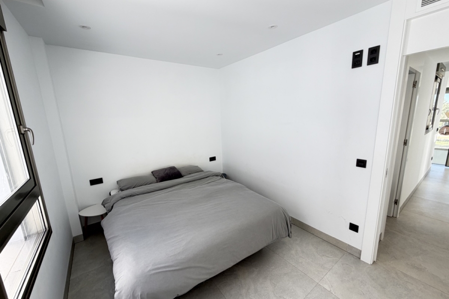 Re-Sale - Detached Villa - Orihuela Costa - Villamartin