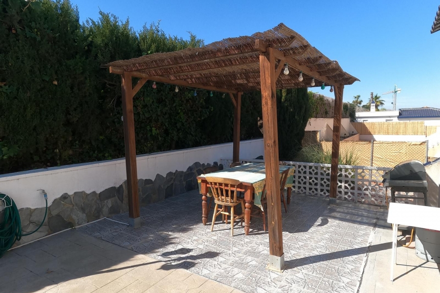 Re-Sale - Detached Villa - Algorfa - Lomas de La Juliana
