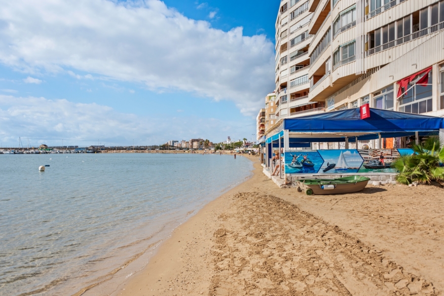 Re-Sale - Apartment - Torrevieja - Playa Acequion