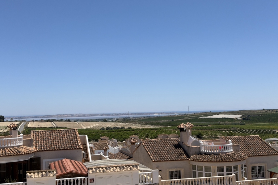 Re-Sale - Detached Villa - San Miguel de Salinas - Lake View Mansions