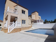 Frittliggende Villa - Videresalg - San Miguel de Salinas - Lake View Mansions