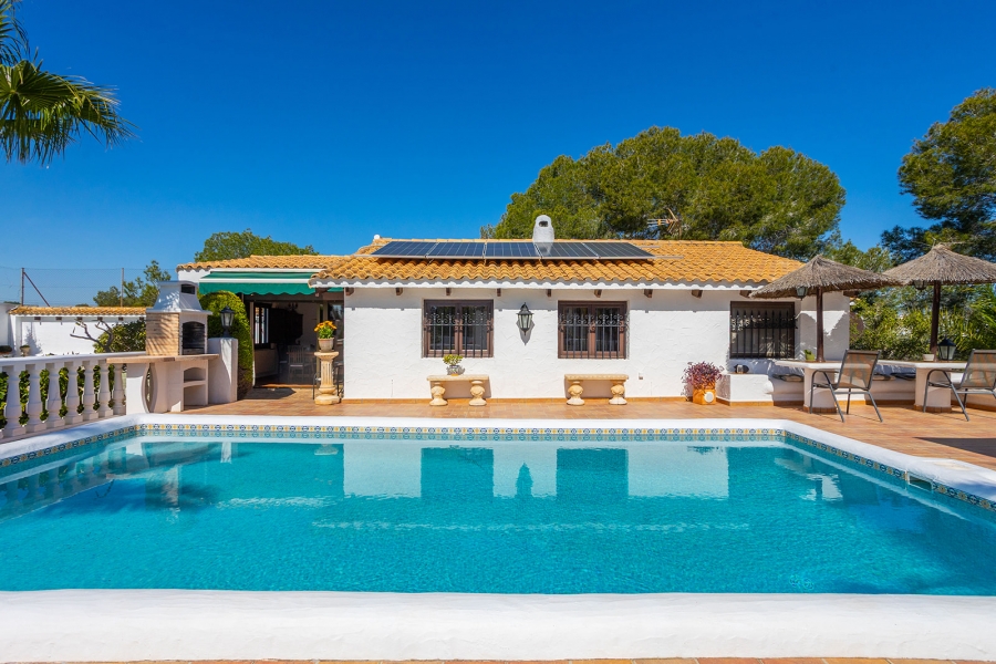 Re-Sale - Detached Villa - Orihuela Costa - Villamartin